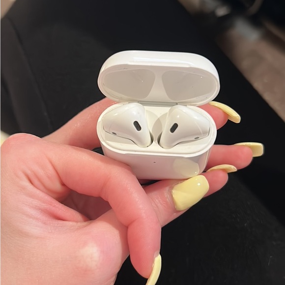 *SOLD* like new apple airpods w/ charging case - Picture 6 of 6
